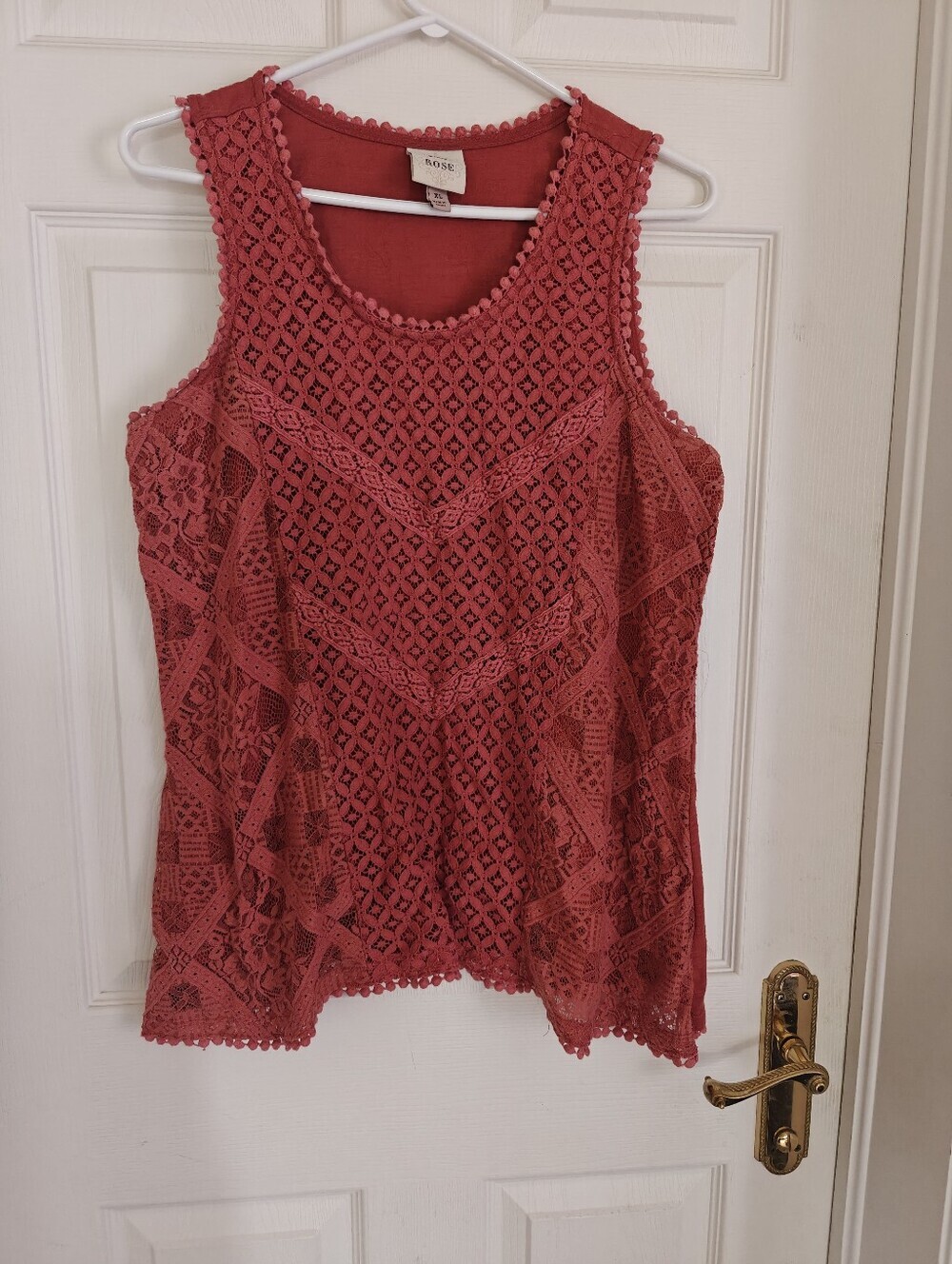 KNOX ROSE Crochet Overlay Sleeveless Top Cottage Core Western Core